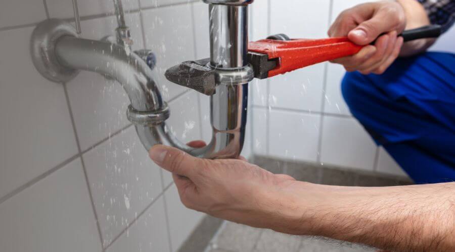 Professional sewer line replacement in Warren, IN